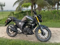 Yamaha FZS FI V2